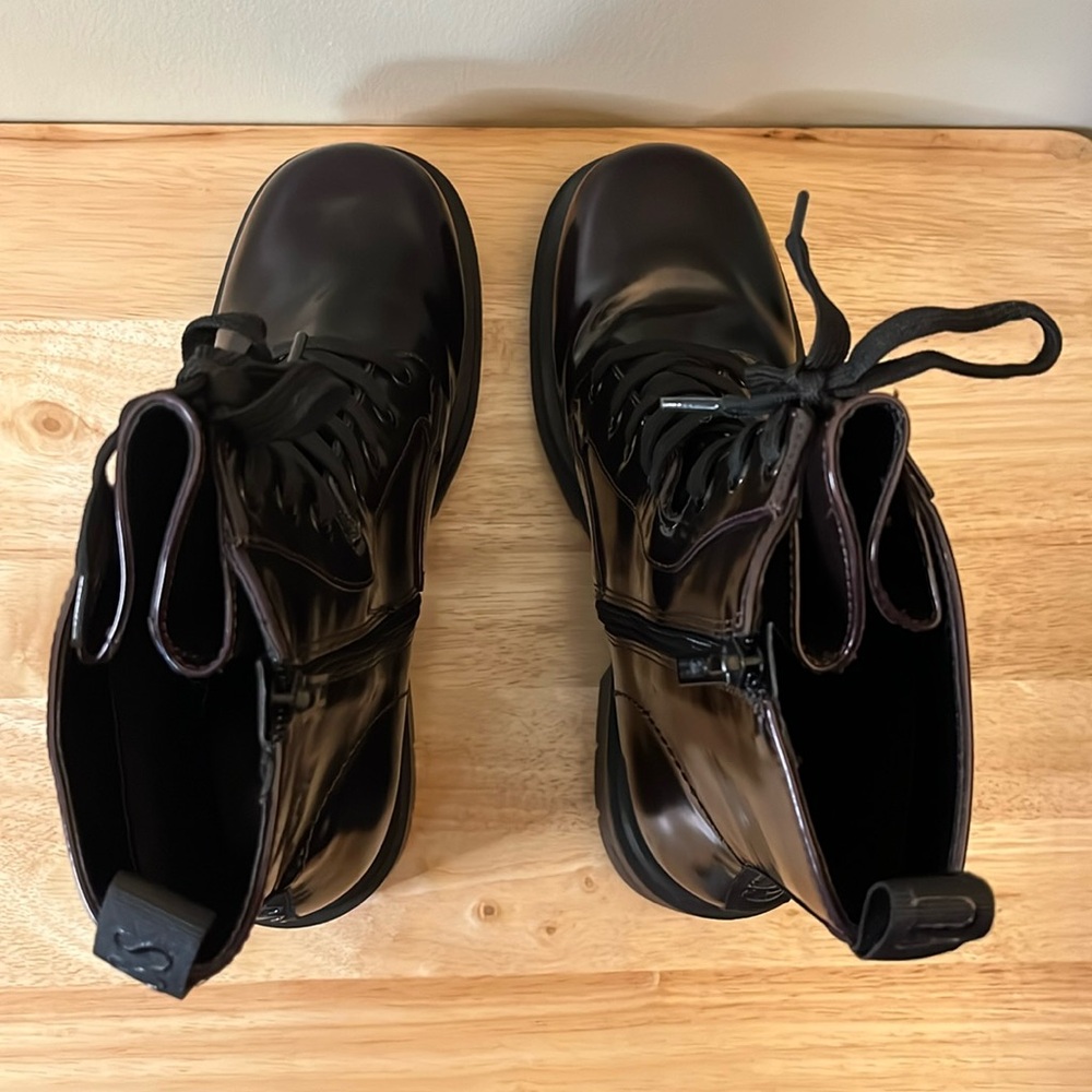 ❌SOLD❌ Guess Juel Boots - Picture 3 of 13